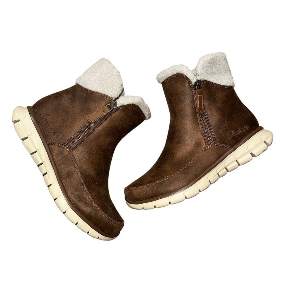 Skechers Women's Brown Winter Boots with Cream Sole 7